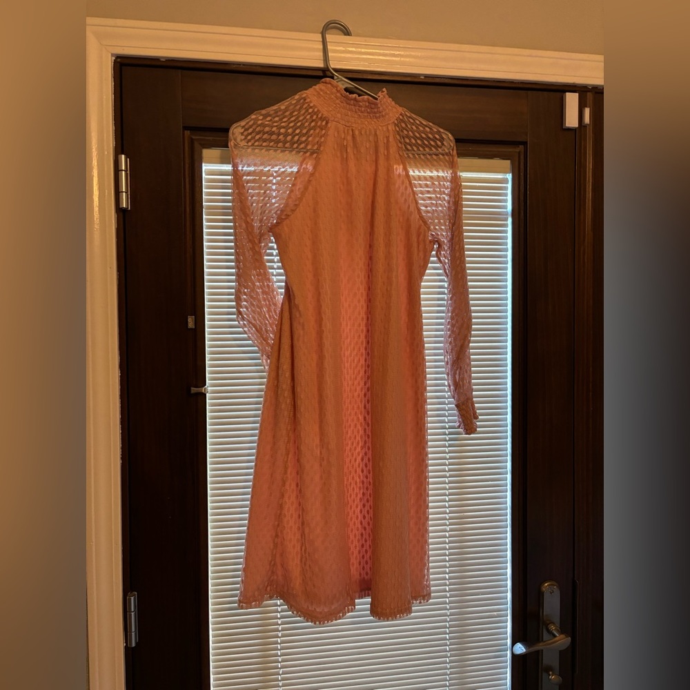 Elegant Dusty Pink Lace Dress